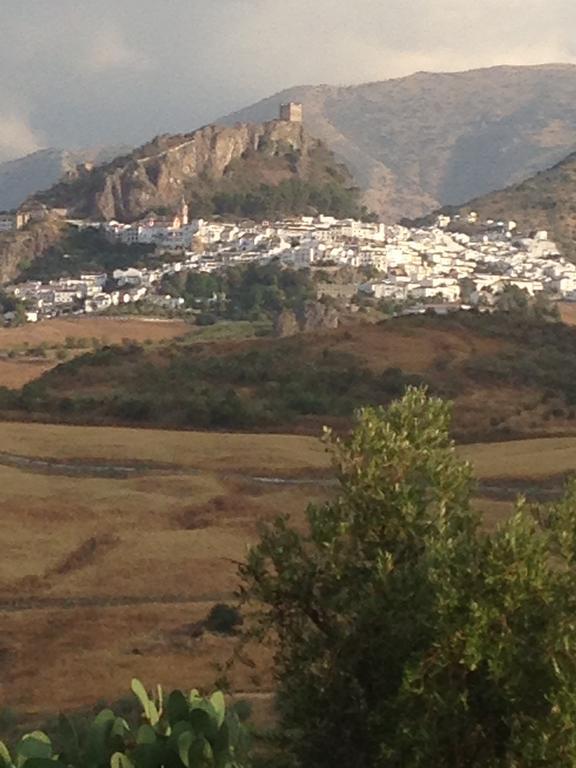 Al Lago Zahara De La Sierra Esterno foto